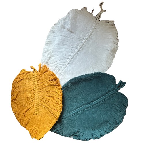 Rare leaf table - leaf, mats